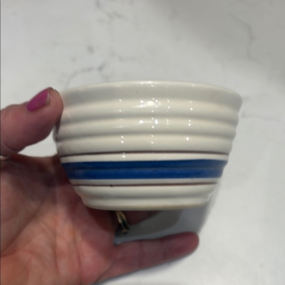 Lillian Vernon Cream and Blue Ceramic Egg White Separator - Picture 3 of 4
